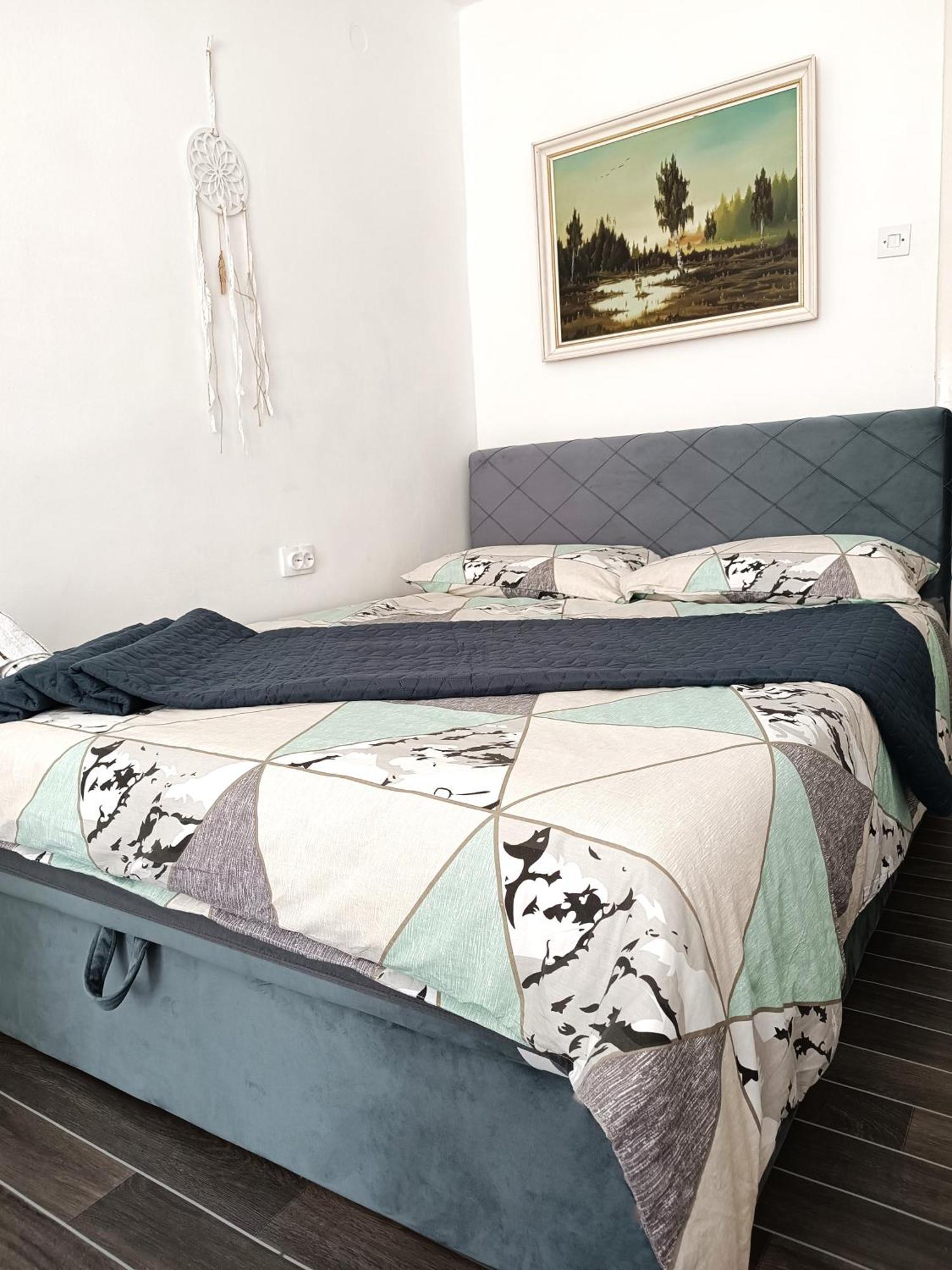 Flamingo 365 - Near City Center With Free Parking Сараєво Екстер'єр фото